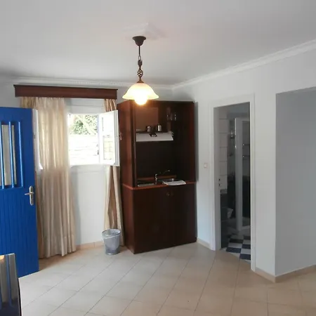 Katerina Hotel
