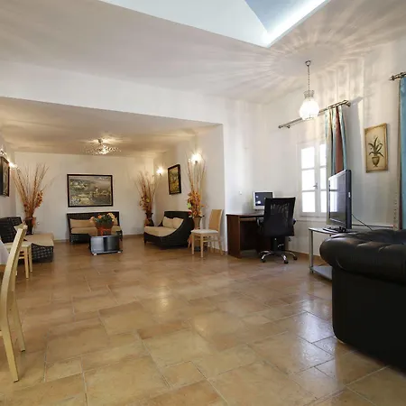 Katerina Hotel